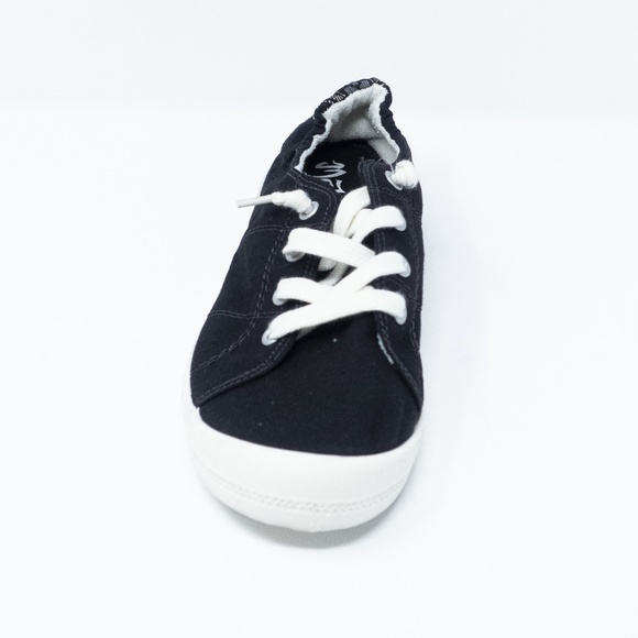 Women's Mad Love Lennie Lace-up Canvas Sneakers - Picture 3 of 8